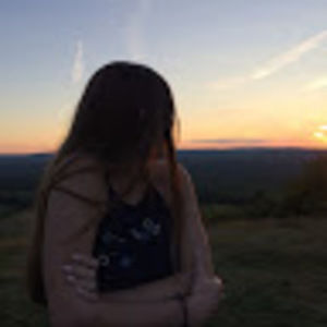 Meet your Posher, Maya